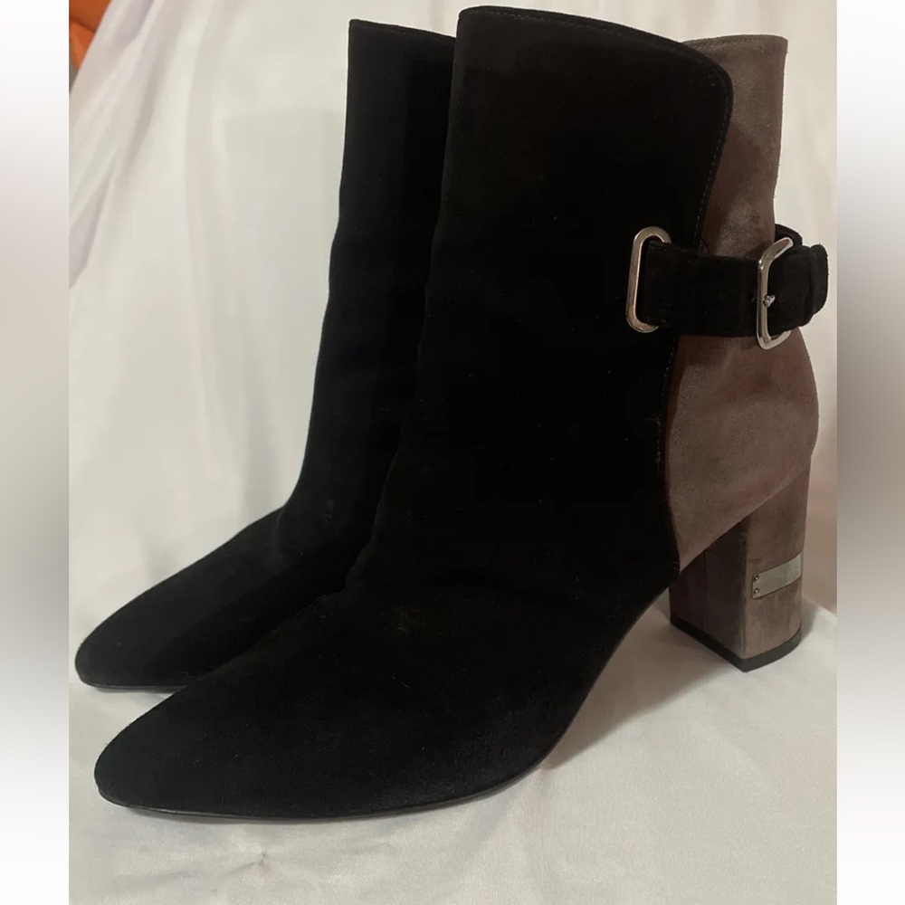 Stuart Weitzman Imback Ankle Boots Black Grey Suede Block Heel Sz 8